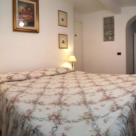 Taverna Derosas Apartment Голфо Аранчи Екстериор снимка