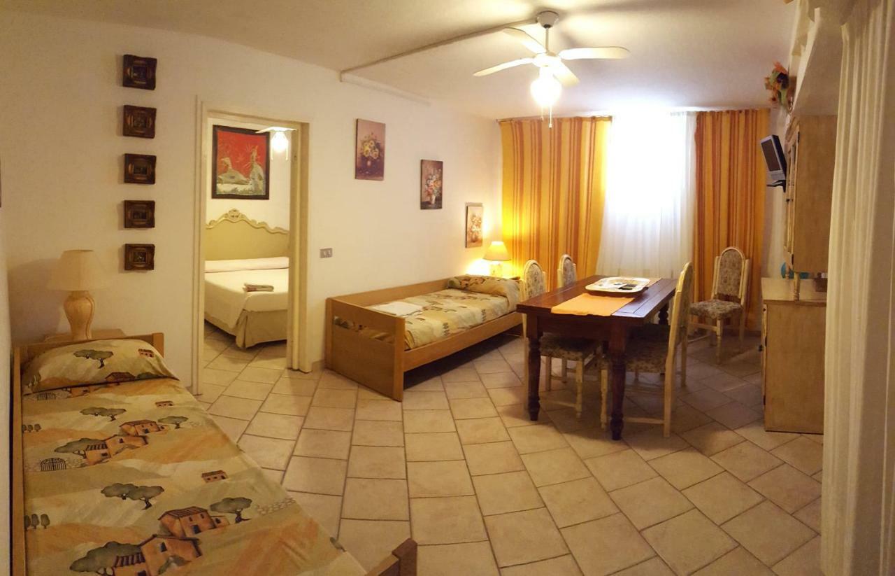 Taverna Derosas Apartment Голфо Аранчи Екстериор снимка